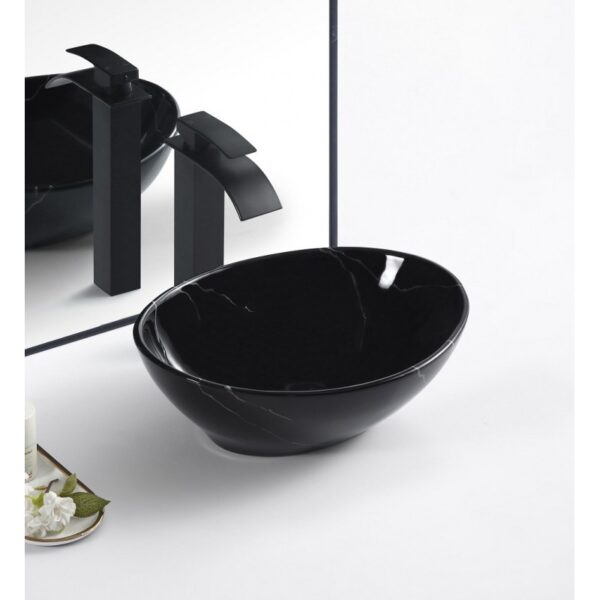 ACB024 Black Oval