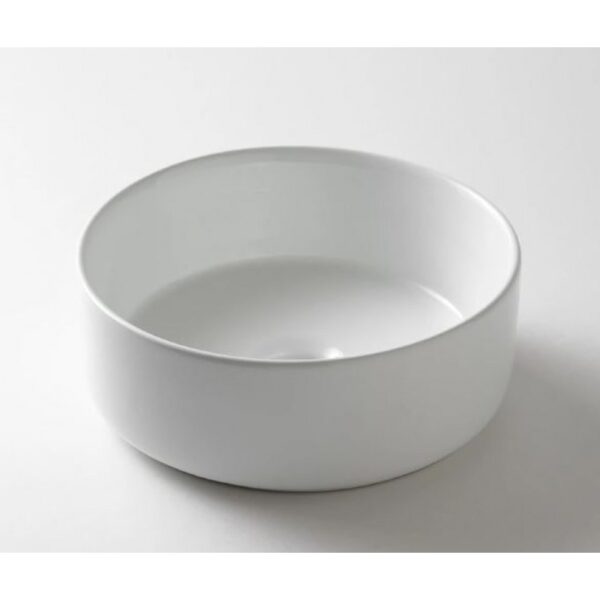ACB006 Thin Edged White